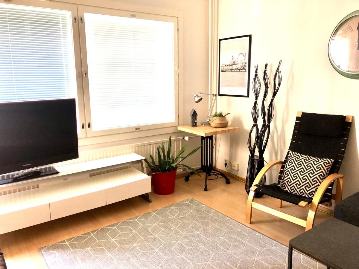 Scandinavian Home In Heart Of Helsinki 26 Exteriör bild